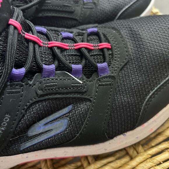 Skechers, Women's Size 7.5, Black and pink, Go Walk Ultra Go, Air Cooled - Picture 15 of 16